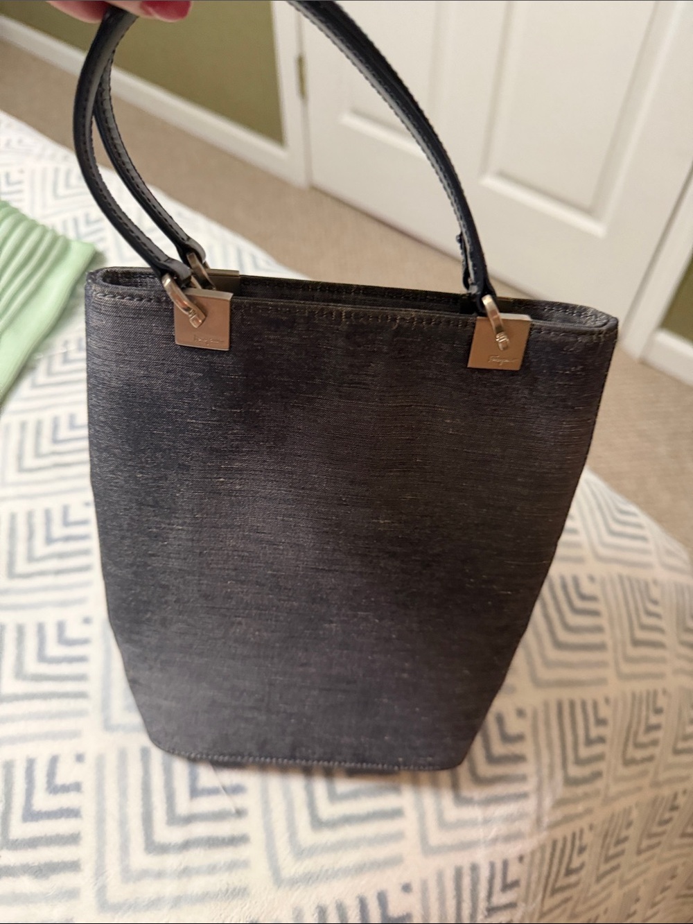Salvatore Ferragamo vintage metallic canvas north south tote bag AU-210158 - Picture 13 of 16
